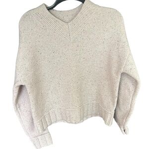 Jessica Simpson Speckled Cream V-Neck Sweater